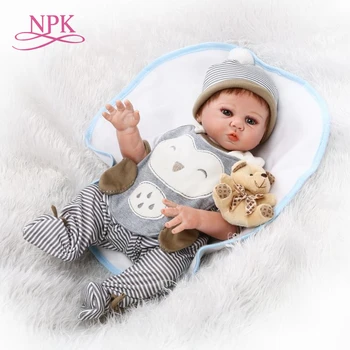 NPK Teljes vinil boneca reborn baba baba Csíkos medve ruha fiú nemi kapcsolatot tanítás játékok